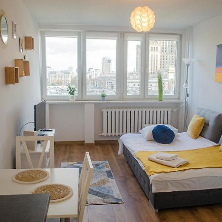 Sweet Life Apartment Next To Metro Station Varşova Dış mekan fotoğraf